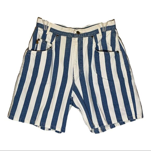 Vintage Chic Blue and White Striped Denim High Rise Shorts 1980s Waist 29 Inches - Picture 1 of 16